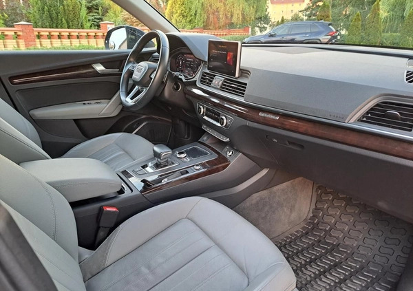 Audi Q5 cena 135900 przebieg: 59000, rok produkcji 2018 z Ostrołęka małe 436